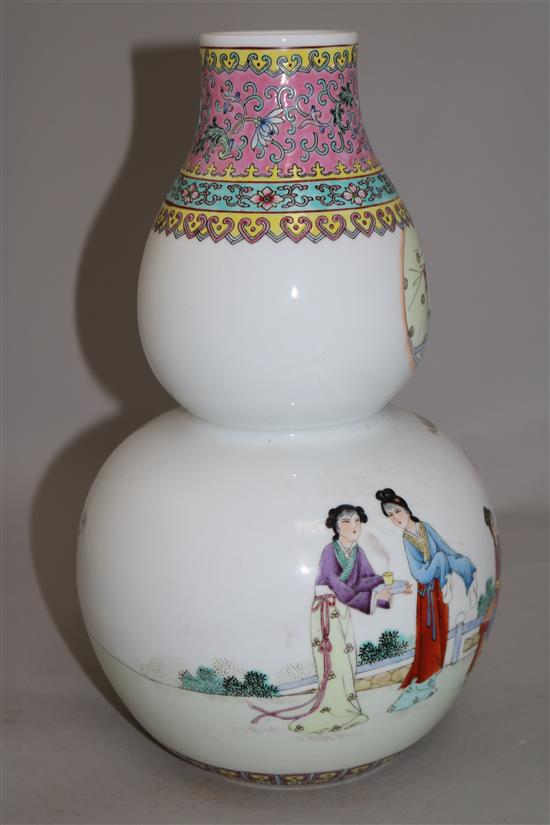 A Chinese Republic porcelain double gourd vase, 13in.